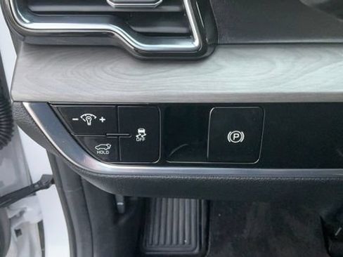Certified 2023 Kia Sportage X-Line w/ X-Line Premium Package AWD/4WD image 22