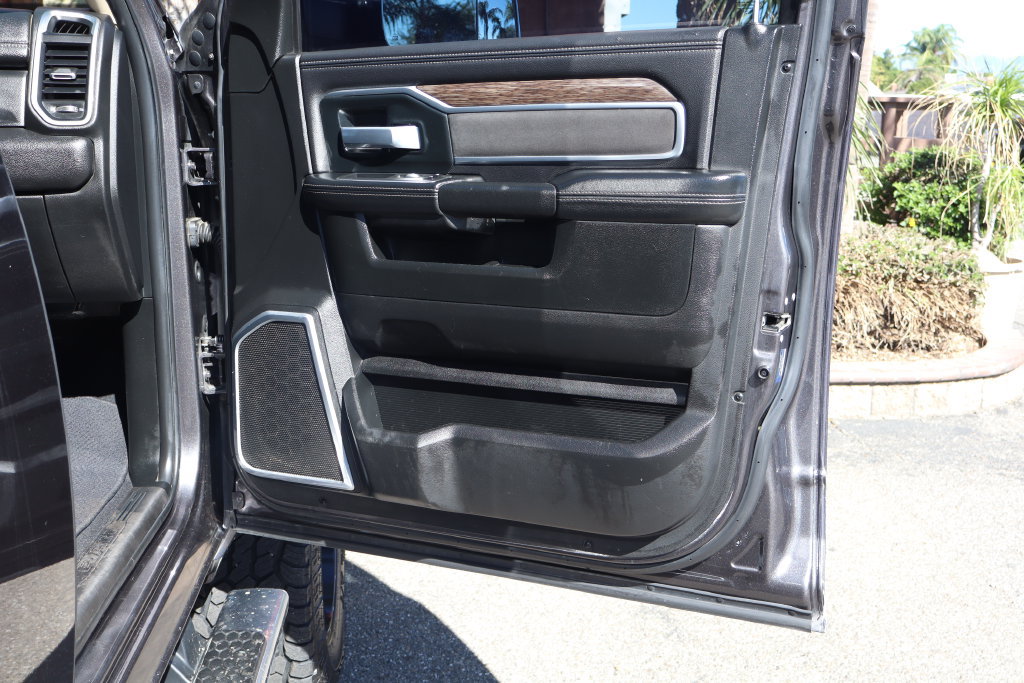 Used 2020 RAM 2500 Laramie AWD/4WD image 43