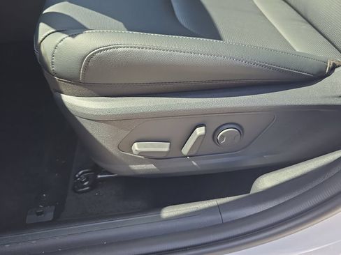 New 2026 Kia Sportage EX FWD image 21