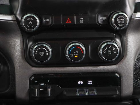 Used 2022 RAM 3500 Big Horn w/ Level A Equipment Group AWD/4WD image 21