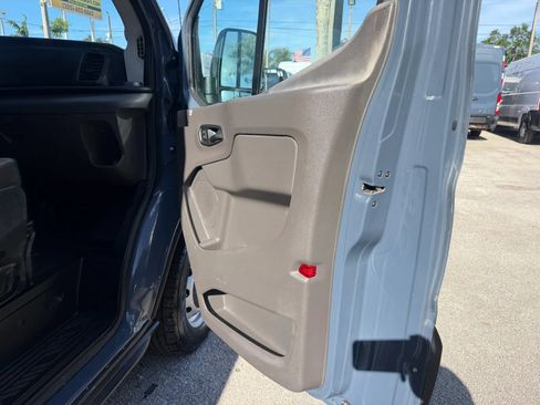 Used 2020 Ford Transit 250 148 High Roof Extended RWD image 16