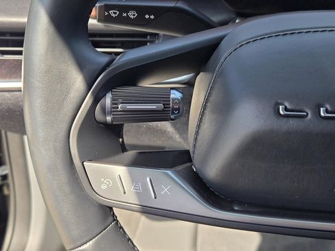 Used 2025 Lucid Air Touring AWD/4WD image 18