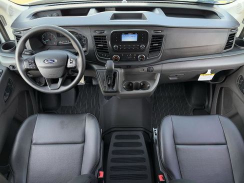 New 2025 Ford Transit 250 148 Medium Roof image 11
