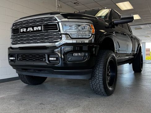 Used 2020 RAM 2500 Limited AWD/4WD image 26