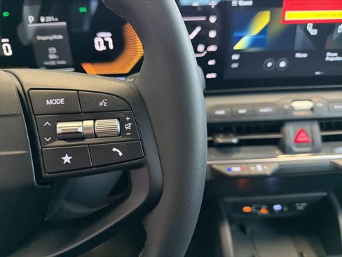 New 2026 Kia K4 EX image 18