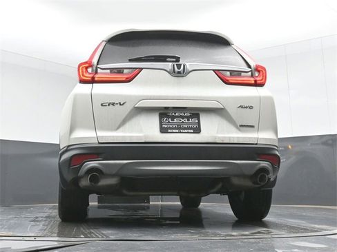 Used 2018 Honda CR-V Touring image 29