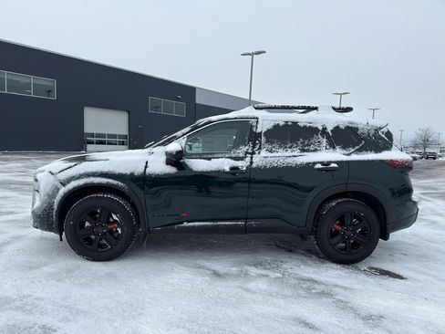 New 2026 Nissan Rogue SV image 8