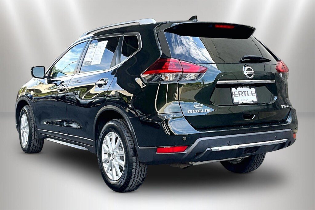 Used 2020 Nissan Rogue SV AWD/4WD image 4