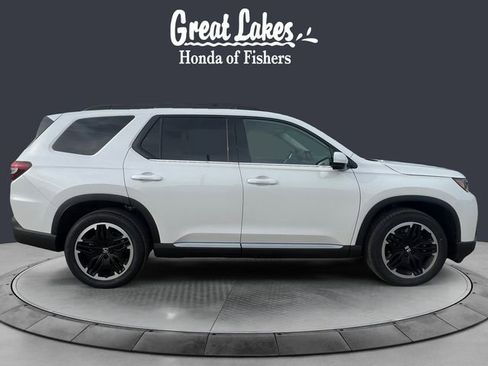 New 2026 Honda Pilot Touring image 6