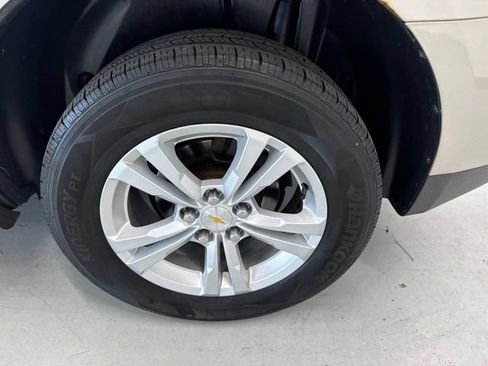 Used 2015 Chevrolet Equinox LT w/ Driver Convenience Package AWD/4WD image 7
