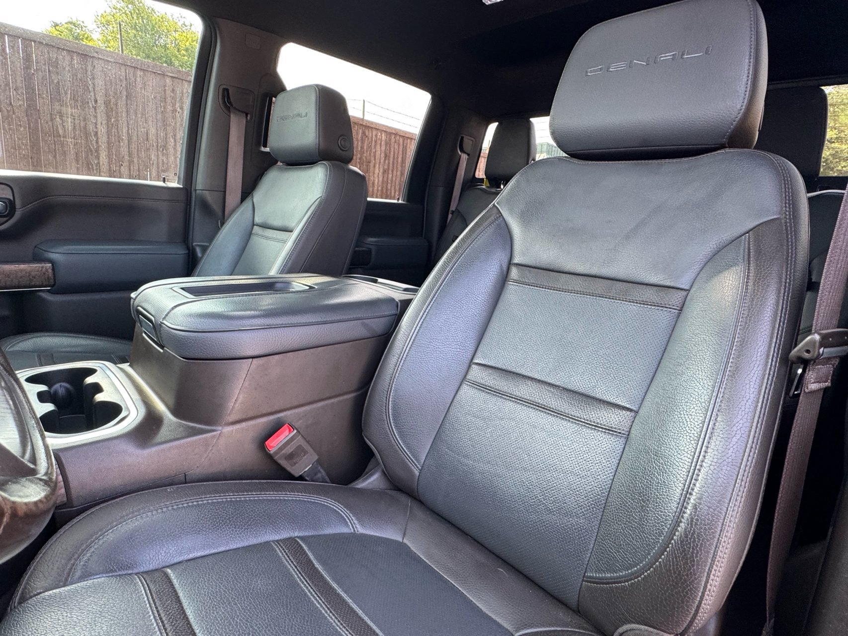 Used 2022 GMC Sierra 3500 Denali w/ Denali Ultimate Package AWD/4WD image 25