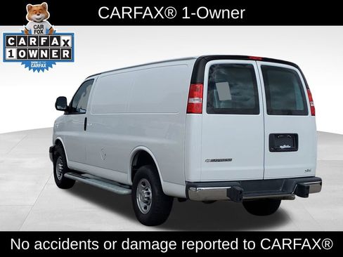 Used 2024 Chevrolet Express 2500 w/ Driver Convenience Package image 4