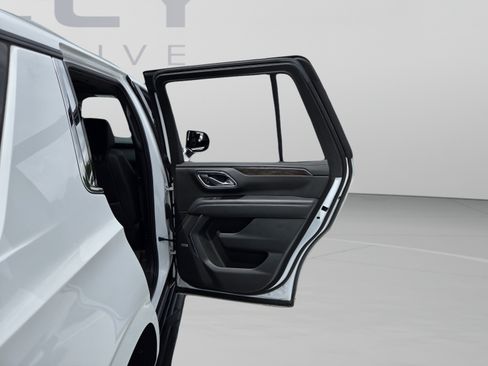 Used 2021 Chevrolet Tahoe LT w/ Rear Media and Nav Package RWD image 25