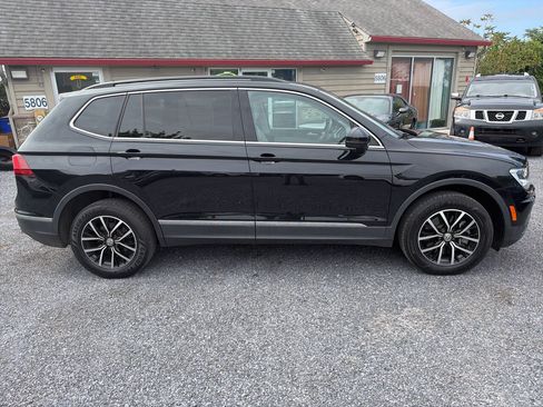 Used 2021 Volkswagen Tiguan SE FWD image 4