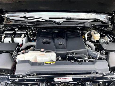 Used 2025 Toyota Tundra 1794 Edition AWD/4WD image 7