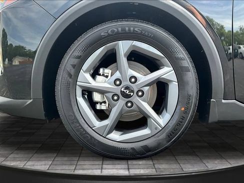 Certified 2025 Kia K4 FWD image 31