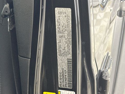 Used 2022 Jeep Wrangler Unlimited Sport image 40