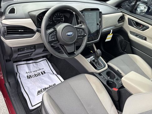 Used 2025 Subaru Forester Premium image 13