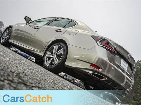 Used 2016 Lexus GS 200t w/ Preferred Accessory Package image 5