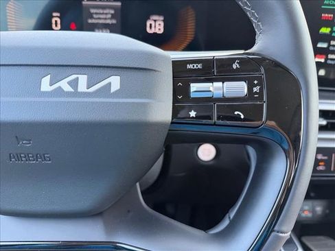 New 2026 Kia Sorento EX FWD image 23