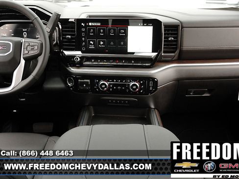 New 2025 GMC Sierra 2500 SLT w/ Texas SLT Premium Package image 19