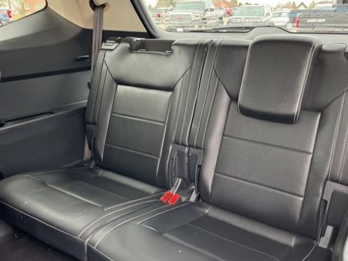 Used 2021 Volkswagen Atlas SE image 33