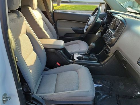Used 2020 Chevrolet Colorado W/T w/ WT Convenience Package image 17
