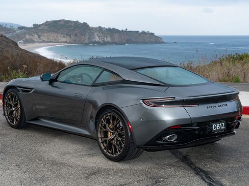 Used 2025 Aston Martin DB12 Coupe image 4
