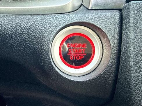 Used 2018 Honda Civic EX-L image 31