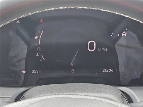 Used 2025 Buick Encore GX Preferred image 9