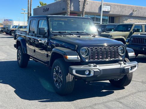 New 2026 Jeep Gladiator Sport AWD/4WD image 8
