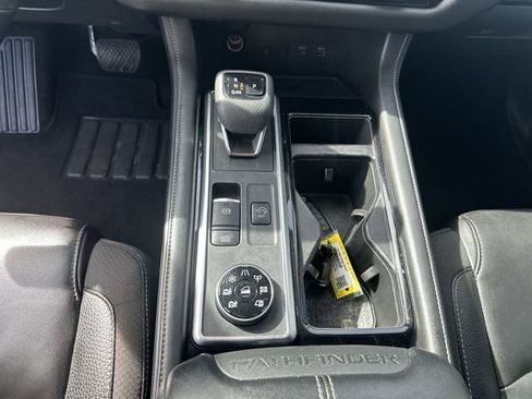 Certified 2023 Nissan Pathfinder SL image 26