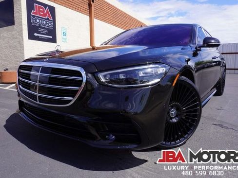 Used 2022 Mercedes-Benz S 580 4MATIC Sedan image 1