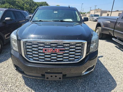 Used 2019 GMC Yukon XL Denali AWD/4WD image 2