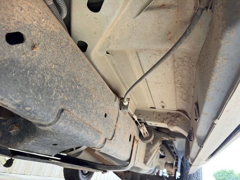 Used 2004 Dodge Ram 2500 Truck SLT w/ Off-Road Group AWD/4WD image 8