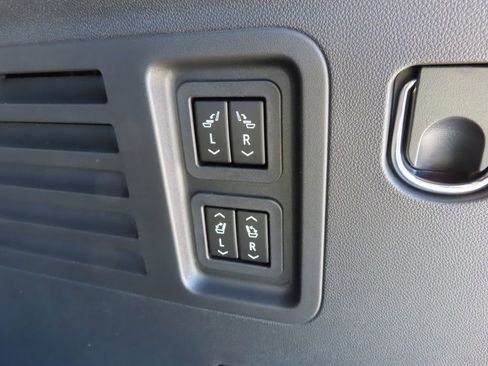 New 2026 Chevrolet Traverse High Country AWD/4WD image 21