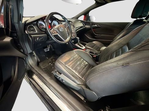 Used 2016 Buick Cascada Premium image 19