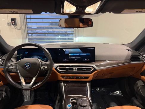 Used 2023 BMW i4 eDrive35 w/ Premium Package RWD image 40