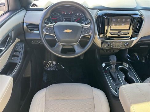 Used 2023 Chevrolet Traverse LS w/ Safety Package image 8