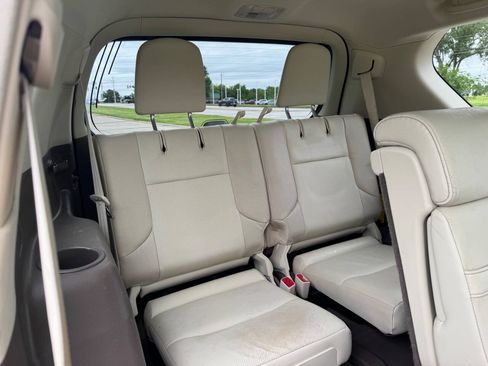Used 2016 Lexus GX 460 w/ Premium Package AWD/4WD image 15