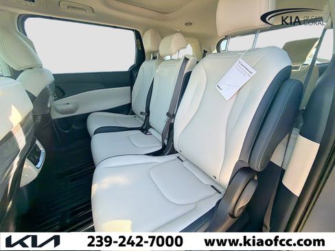 New 2026 Kia Carnival SX image 22
