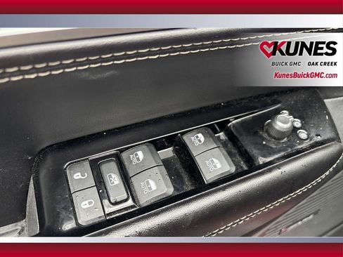 Used 2022 Jeep Wagoneer Series II image 9