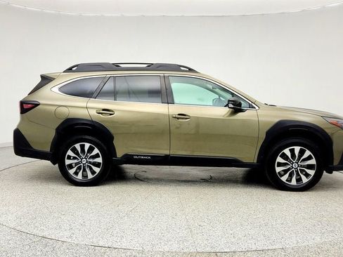 Used 2024 Subaru Outback Limited AWD/4WD image 4