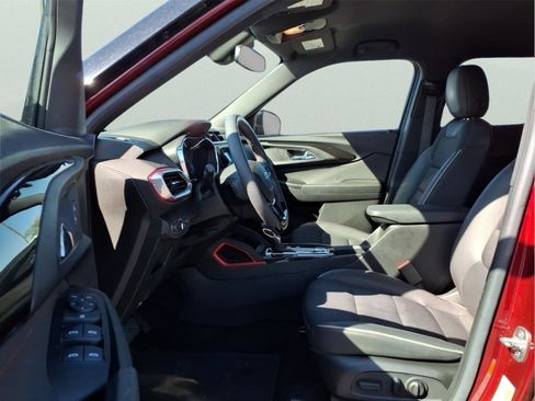 Used 2022 Chevrolet TrailBlazer RS w/ Technology Package image 15