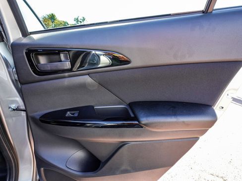 New 2026 Mitsubishi Eclipse Cross LE image 31