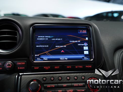 Used 2014 Nissan GT-R Black Edition image 39