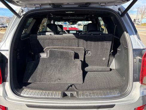 Used 2022 Hyundai Palisade Calligraphy w/ Cargo Package image 24