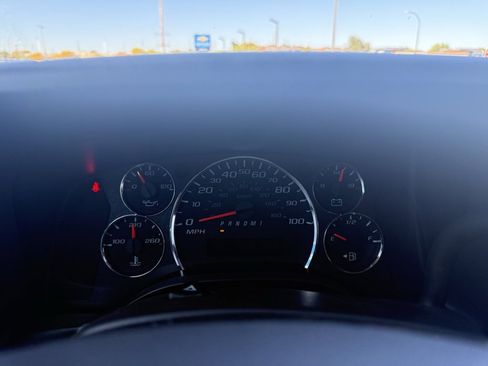 New 2025 Chevrolet Express 3500 Extended w/ Driver Convenience Package image 27