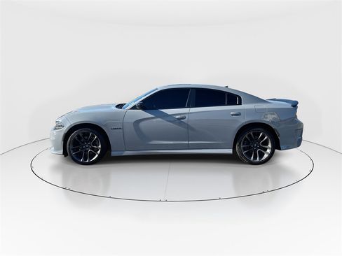 Used 2022 Dodge Charger R/T w/ Blacktop Package image 5