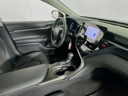 Used 2023 Toyota Camry SE w/ Blackout Package (TMS) FWD image 16